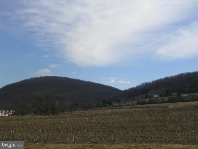 12917 Bikle Road Smithsburg, MD 21783 - Photo 13 of 27 View