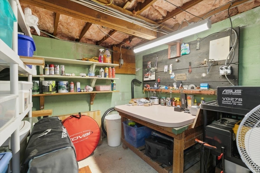 137 Bay State Road North Andover, MA 01845 - Photo 29 of 40