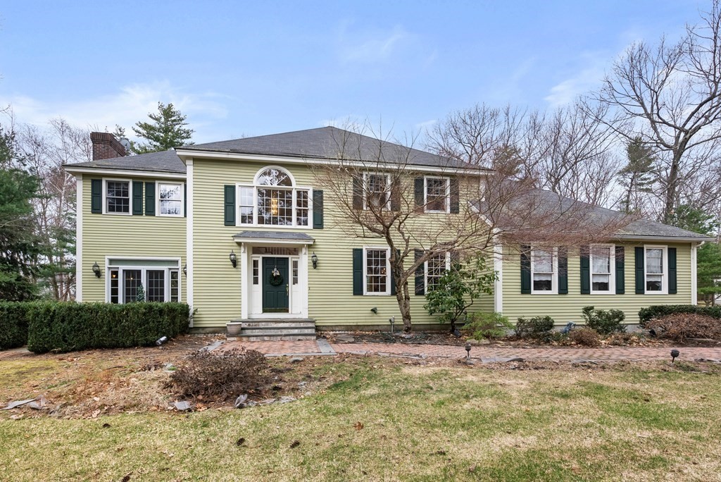 171 Mossman Road Sudbury, MA 01776 - Photo 1 of 42 Gallery Image 1