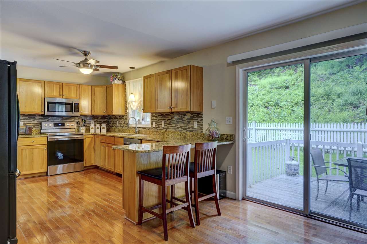 211 Mile Slip Road Milford, NH 03055 - Photo 6 of 38 Gallery Image 6