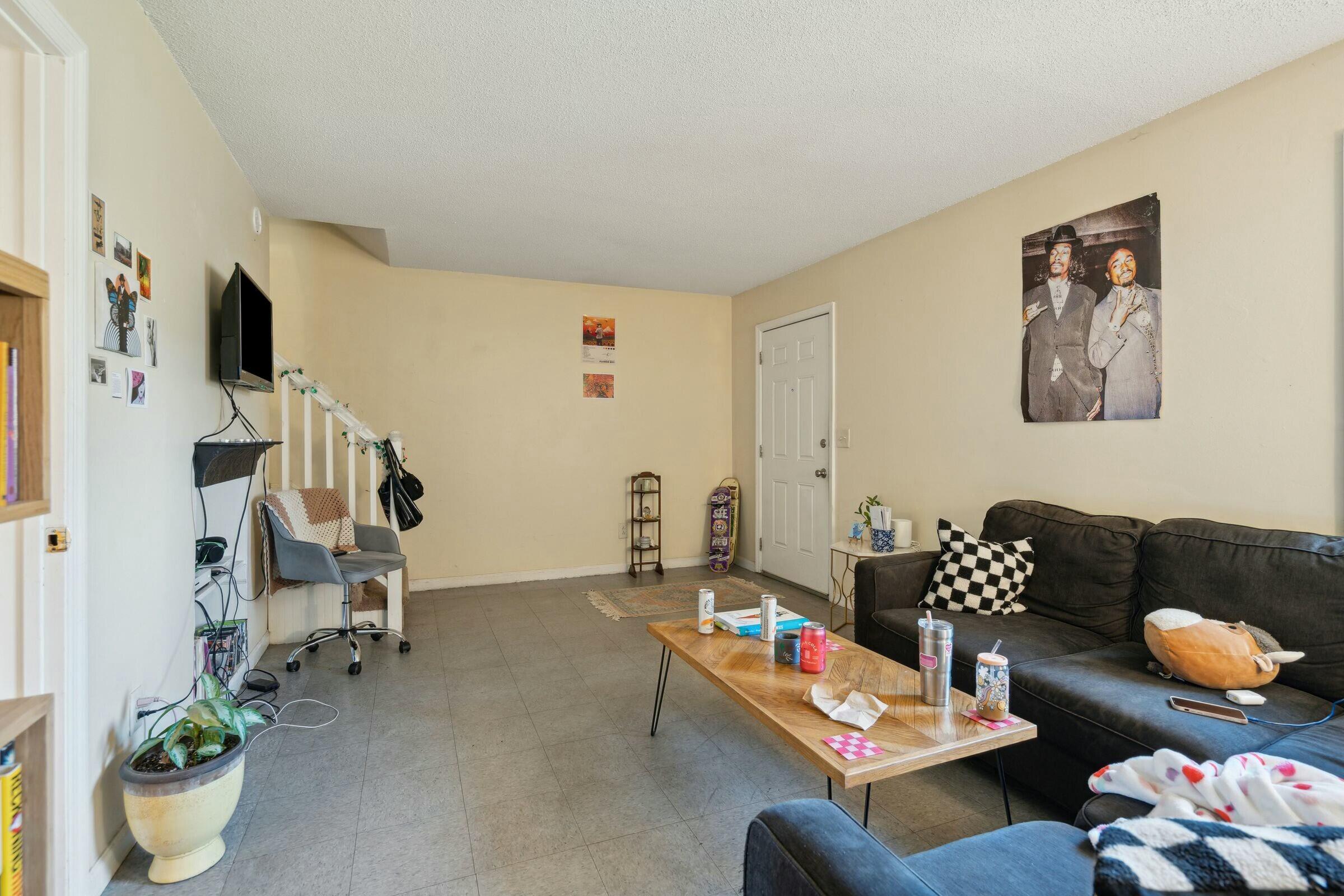8-10 Blake Street Charleston, SC 29403 - Photo 8 of 23 tempImagekVAmyi