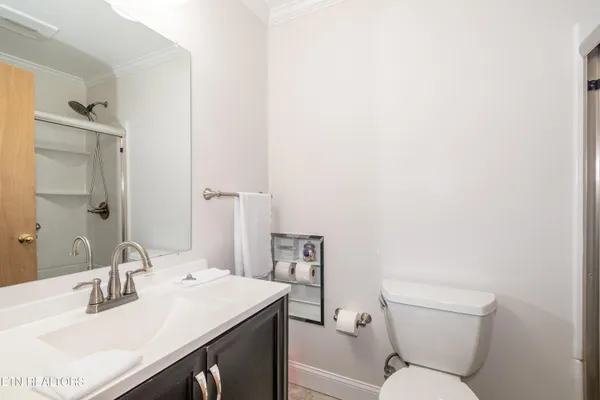 $375,000 | 978 North Linden Drive, Alcoa, TN 37801