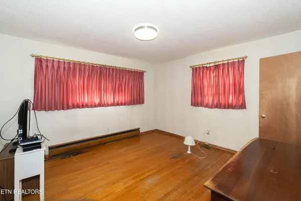 $375,000 | 978 North Linden Drive, Alcoa, TN 37801