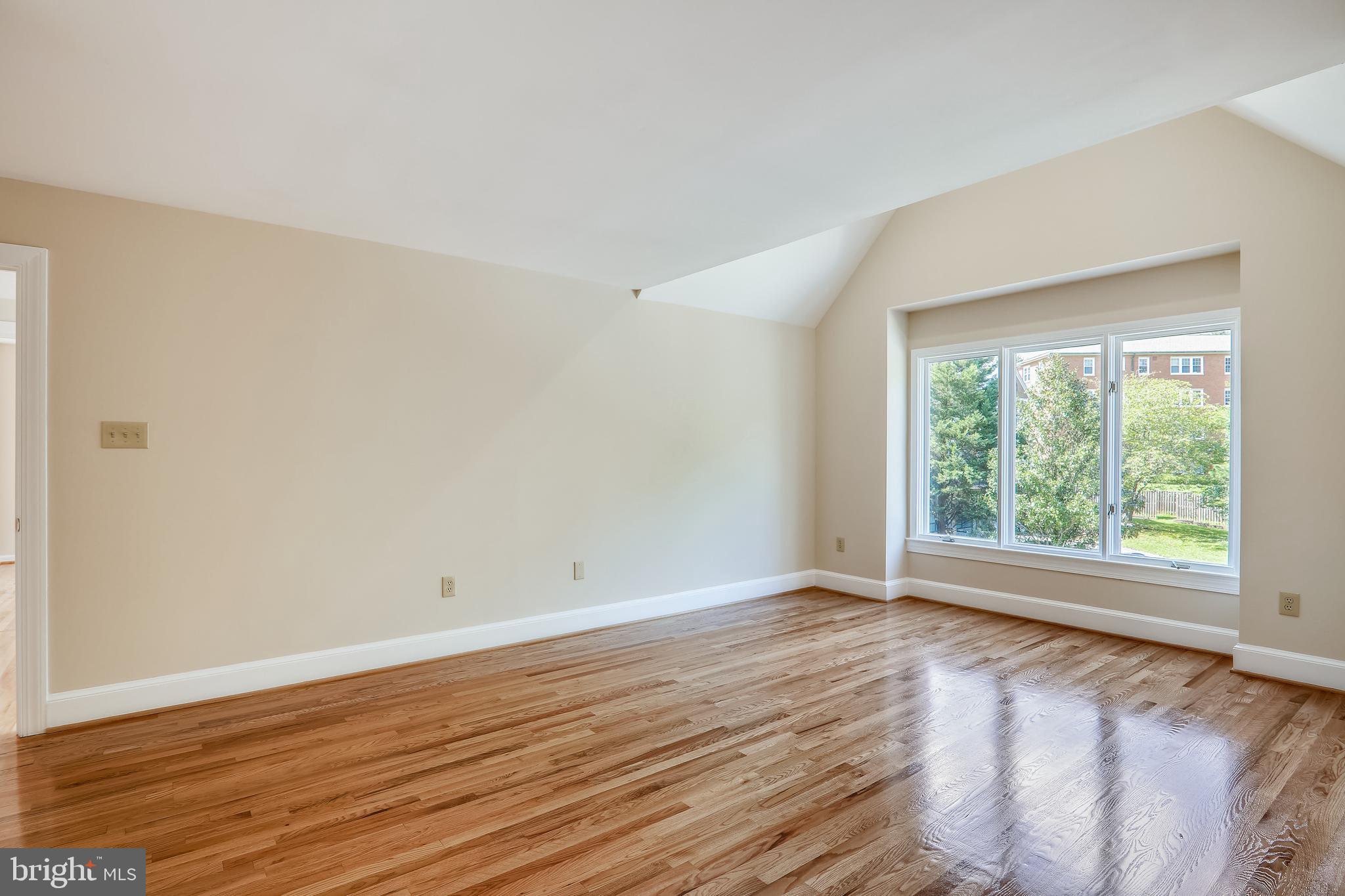 4400 Sangamore Road Bethesda, MD 20816 - Photo 32 of 63 Gallery Image 32