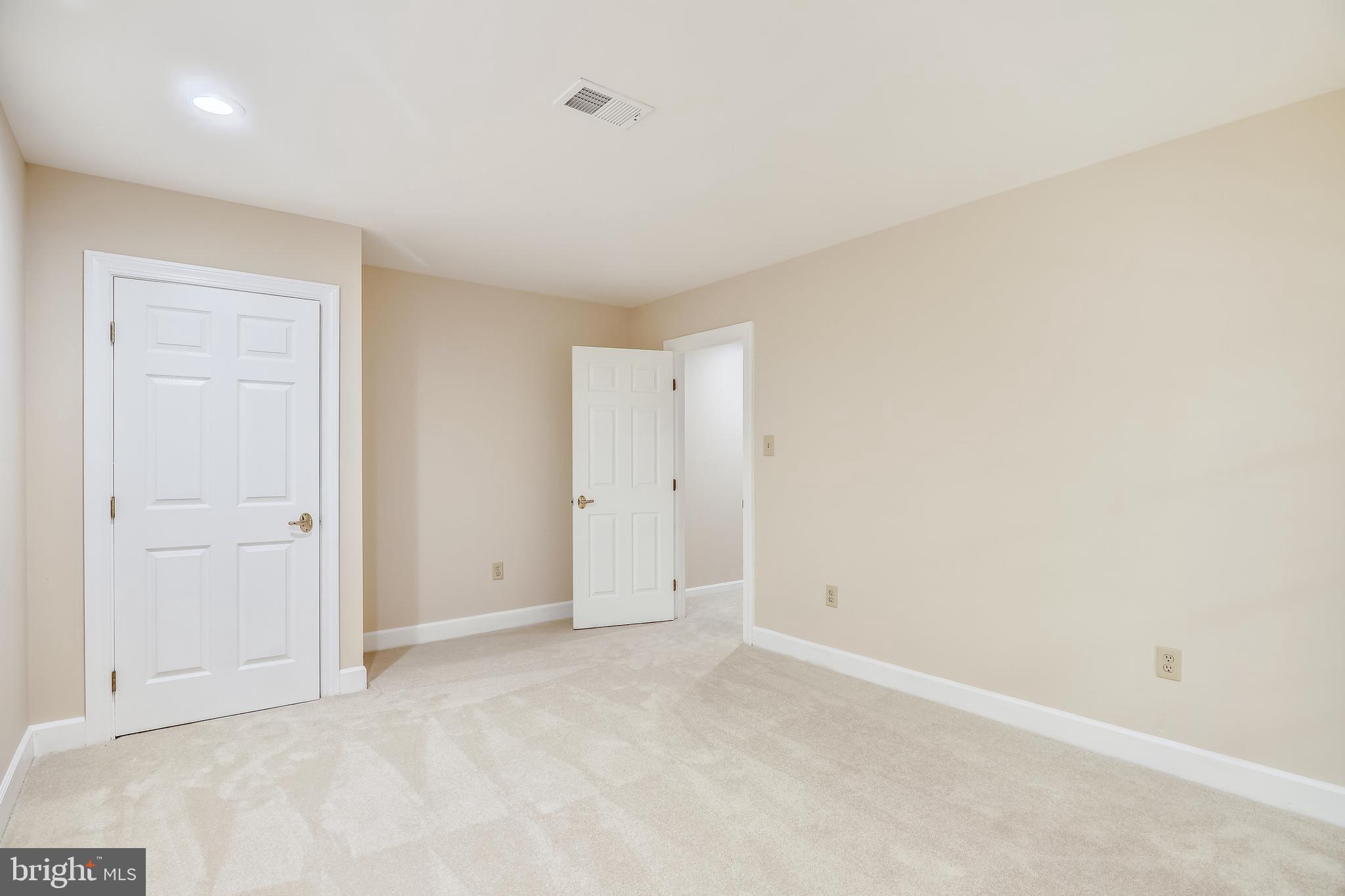4400 Sangamore Road Bethesda, MD 20816 - Photo 51 of 63 Gallery Image 51