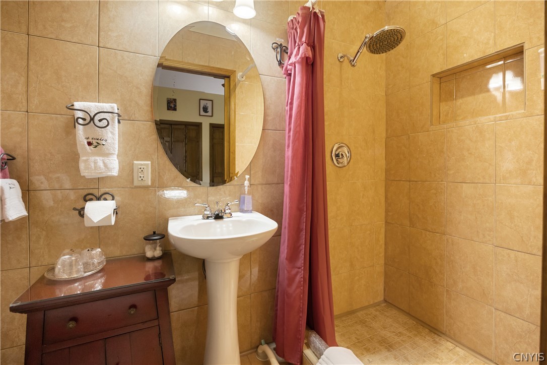 8785 Dinglehole Road Lysander, NY 13027 - Photo 42 of 49 Bathroom for Suite #2