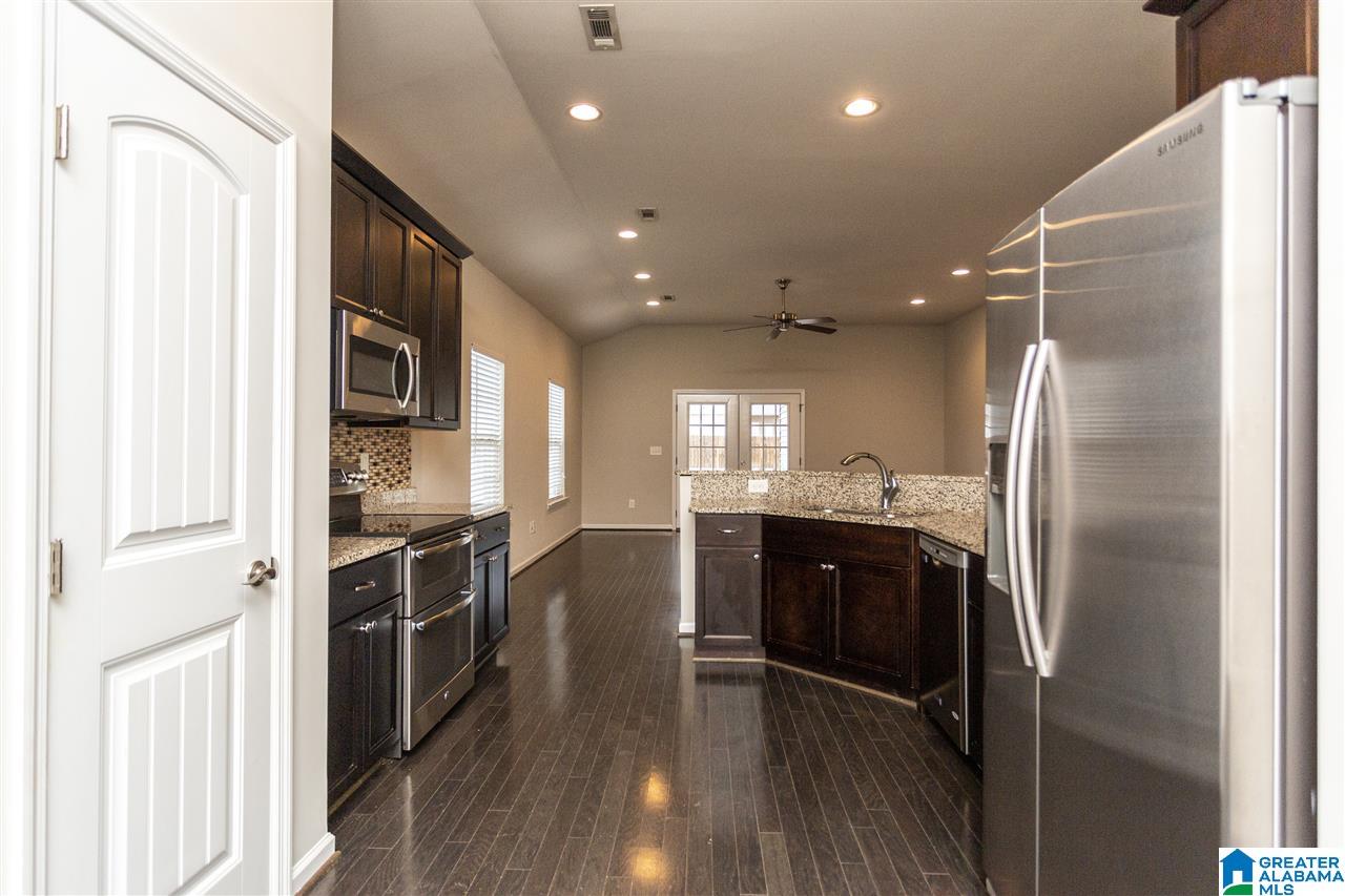 836 Michelle Manor Calera, AL 35040 - Photo 6 of 44