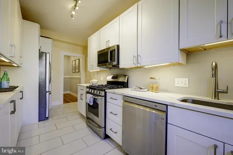 $550,000 | 3100 Connecticut Avenue Northwest, Unit 237, Washington, DC 20008