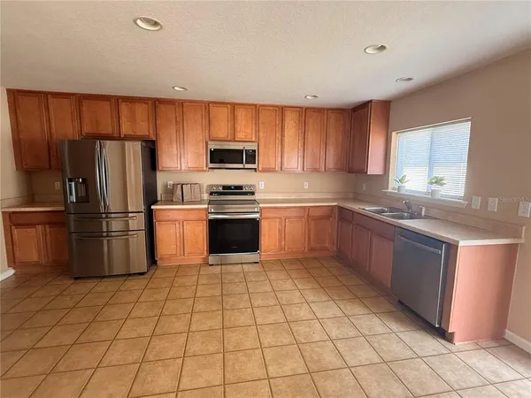 $2,100 | 29 Louisville Drive, Palm Coast, FL 32137