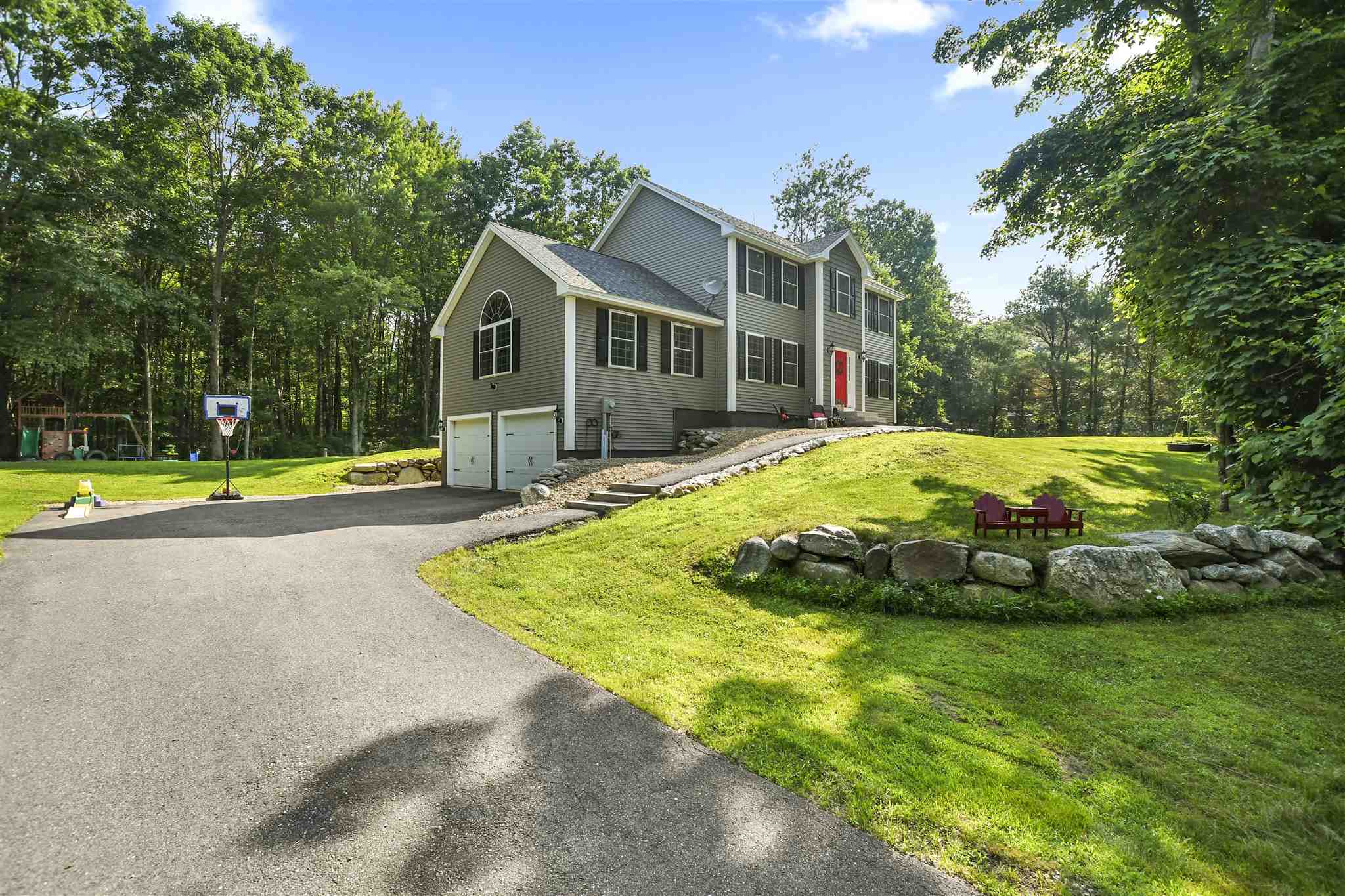 120 Nottingham Road Deerfield, NH 03037 - Photo 2 of 38