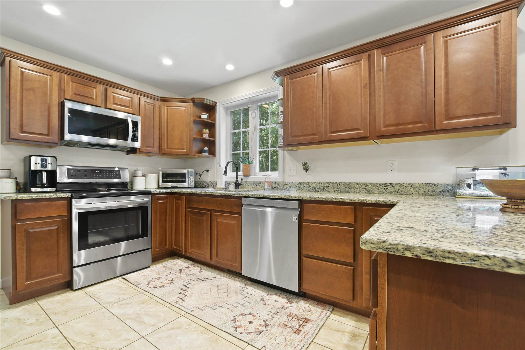 120 Nottingham Road Deerfield, NH 03037 - Photo 11 of 38