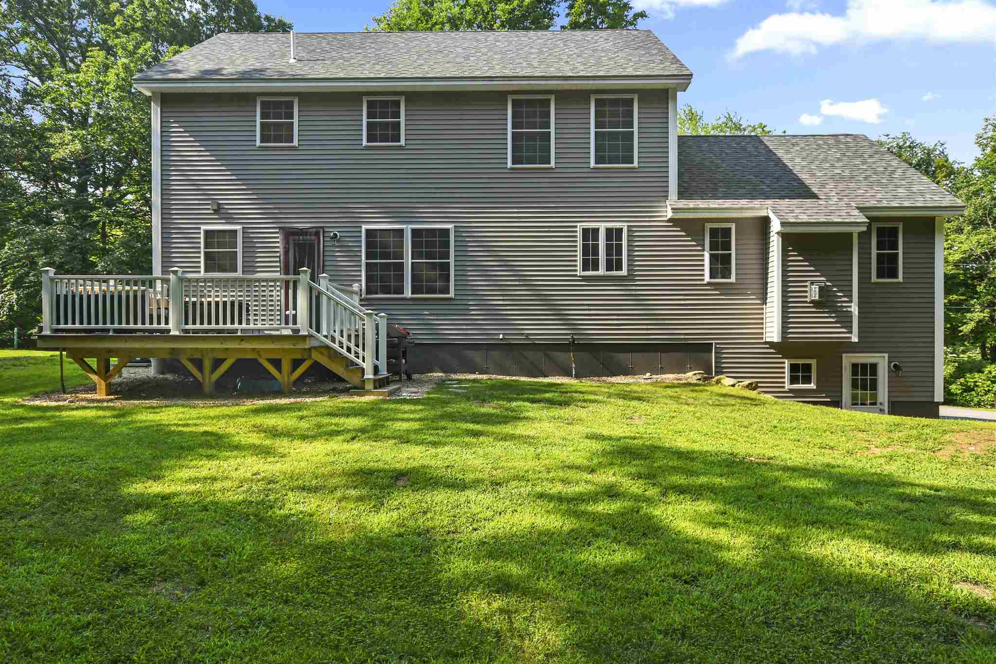 120 Nottingham Road Deerfield, NH 03037 - Photo 32 of 38