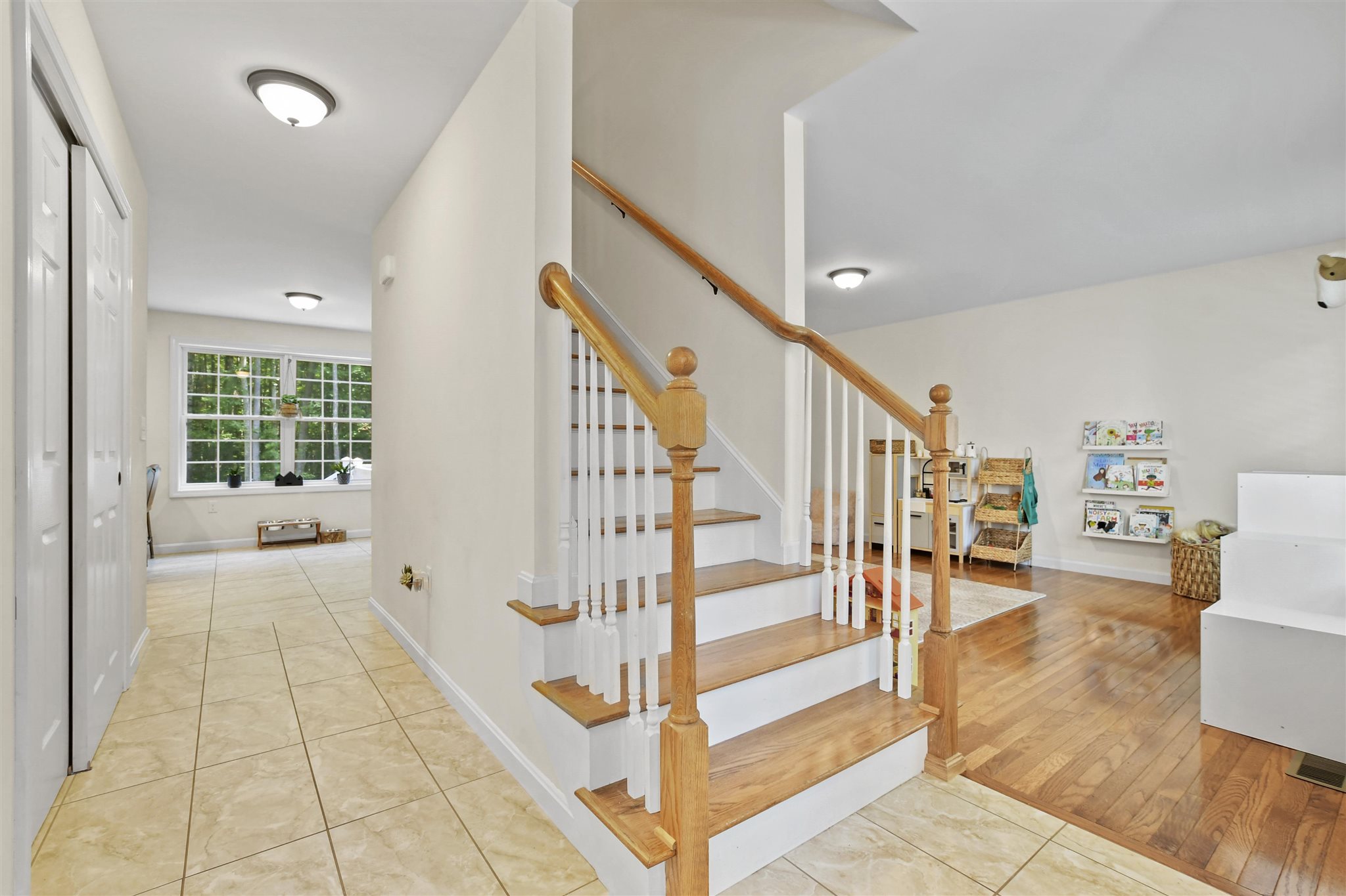 120 Nottingham Road Deerfield, NH 03037 - Photo 5 of 38