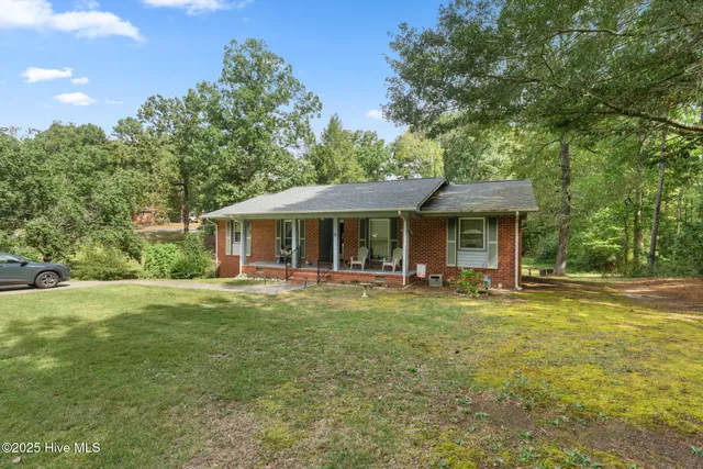 $214,900 | 112 Marilyn Avenue, Rockingham, NC 28379