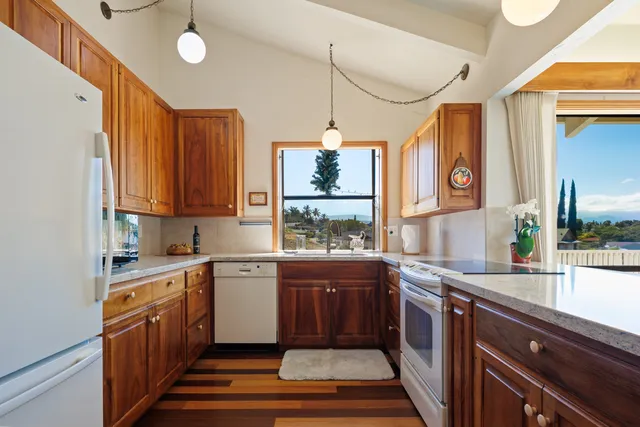 $1,999,000 | 68-3708 Ka Uhiwai Street, Waikoloa, HI 96738