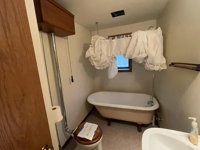 $710,000 | 7340 County Road 19 Southeast, Rochester, MN 55904