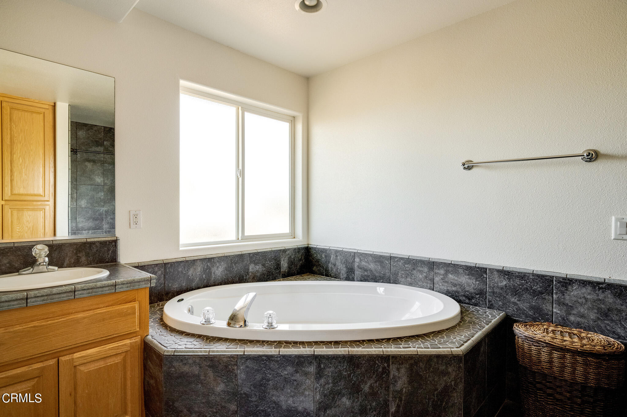 8968 Daisy Road Oak Hills, CA 92344 - Photo 24 of 65 snaplistla_24