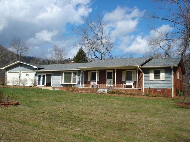 202 Bob Mark Trail Rabun Gap, GA 30568 - Photo 1 of 1 Gallery Image 1