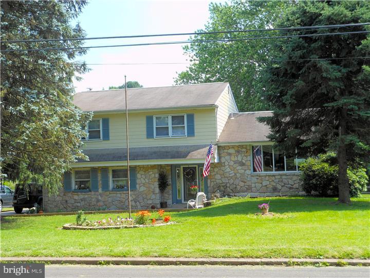 82 Bluebird Road Holland, PA 18966 - Photo 1 of 14 Gallery Image 1