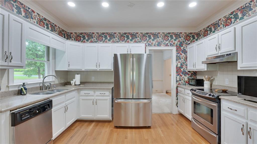 224 Rolling Oaks Drive Rome, GA 30165 - Photo 8 of 43