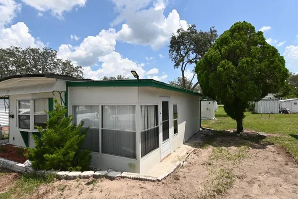$900 | 34904 Fraser Street, Dade City, FL 33523