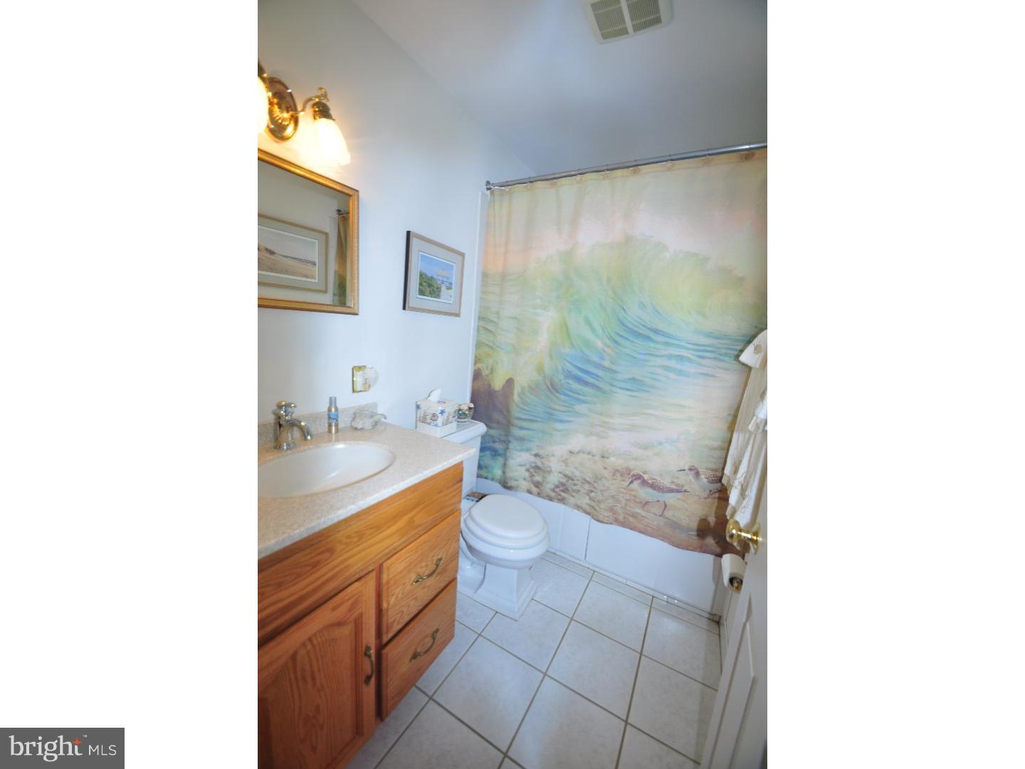 127 Forge Road Glen Mills, PA 19342 - Photo 18 of 23 Bathroom