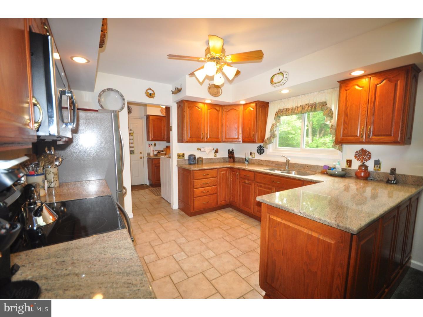 127 Forge Road Glen Mills, PA 19342 - Photo 9 of 23 Kitchen