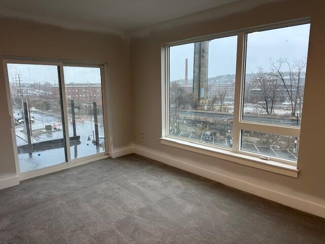 20 Upper Fls Road, Unit 303 Biddeford, ME 04005 - Photo 3 of 31 IMG_6388