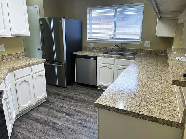 $1,499 | 6530 Bridgegate Drive, Spring, TX 77373