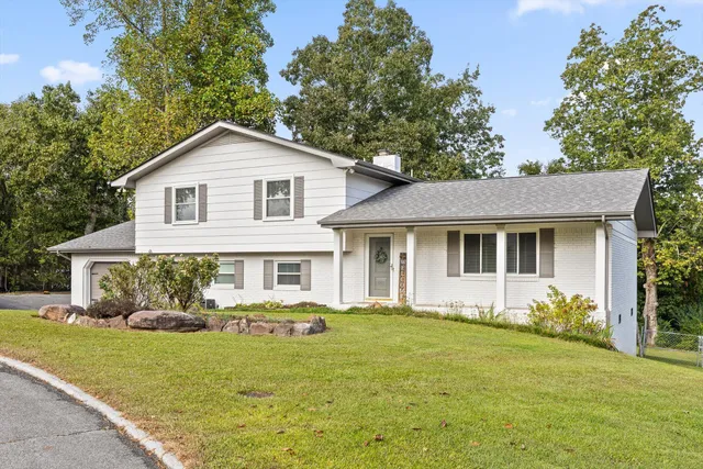 $385,000 | 143 Rolling Ridge Drive, Chattanooga, TN 37421