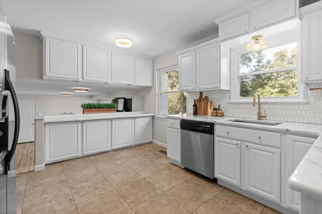 $385,000 | 143 Rolling Ridge Drive, Chattanooga, TN 37421