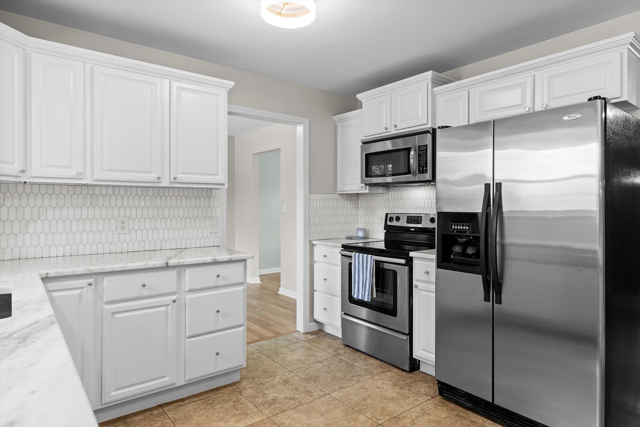 143 Rolling Ridge Drive Chattanooga, TN 37421 - Photo 14 of 33 Kitchen