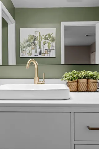 $385,000 | 143 Rolling Ridge Drive, Chattanooga, TN 37421