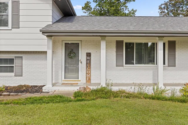 $385,000 | 143 Rolling Ridge Drive, Chattanooga, TN 37421