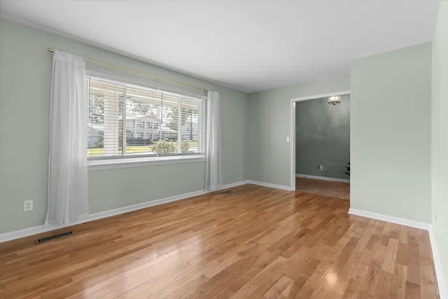 $385,000 | 143 Rolling Ridge Drive, Chattanooga, TN 37421