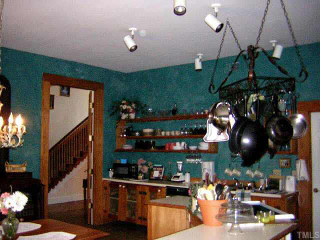 2800 Hawk Hill Road Mebane, NC 27302 - Photo 3 of 10 French Country Kitchen