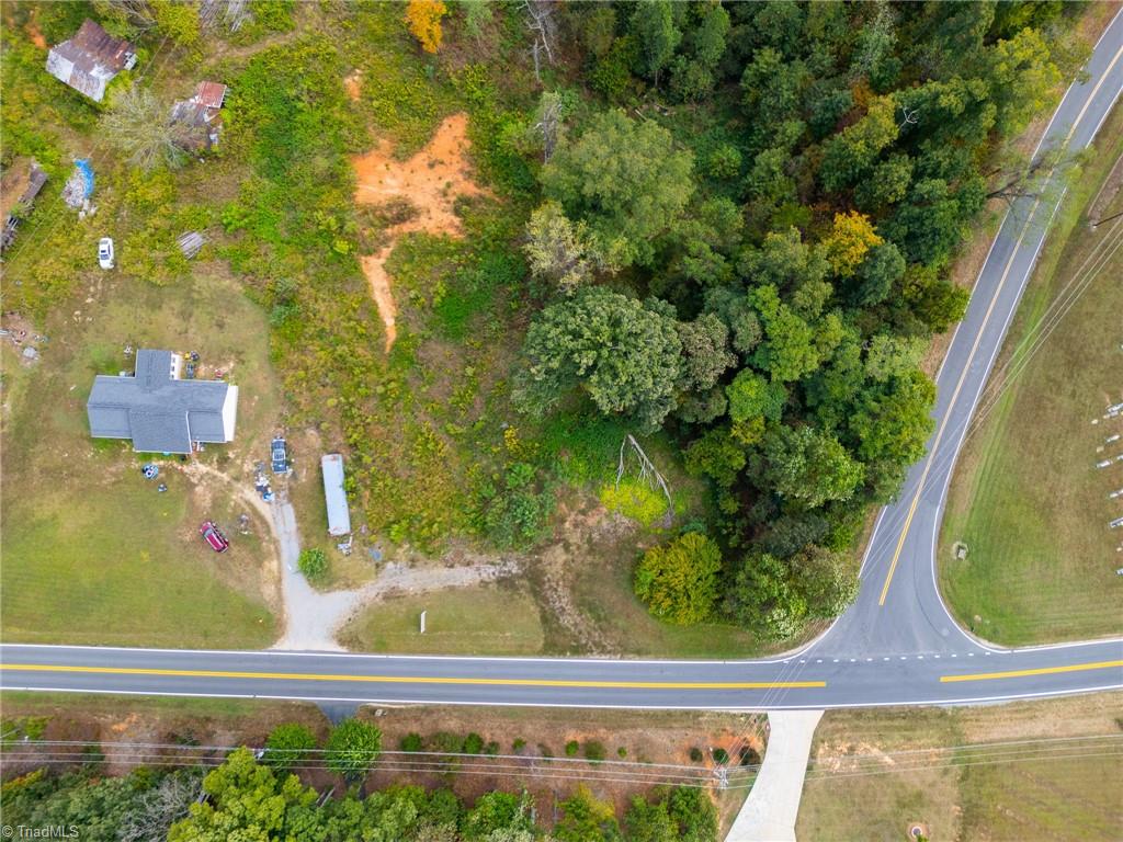 3180 Piney Grove Road Kernersville, NC 27284 - Photo 1 of 7