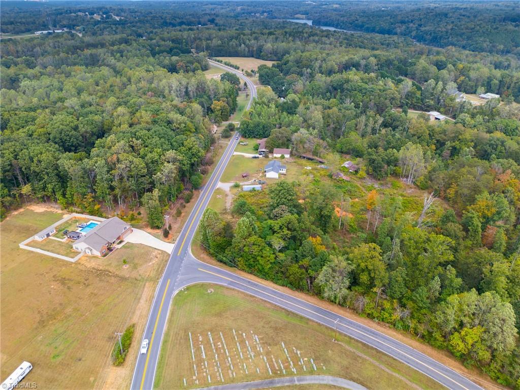 3180 Piney Grove Road Kernersville, NC 27284 - Photo 3 of 7