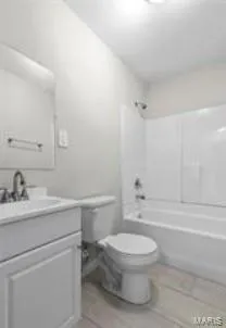 $185,000 | 834 Young Drive, Fenton, MO 63026