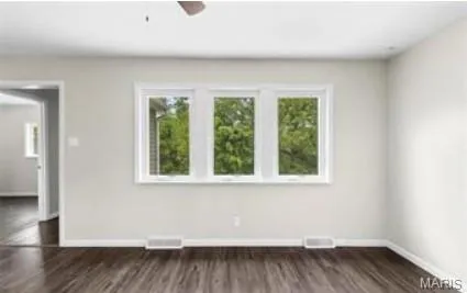 $185,000 | 834 Young Drive, Fenton, MO 63026