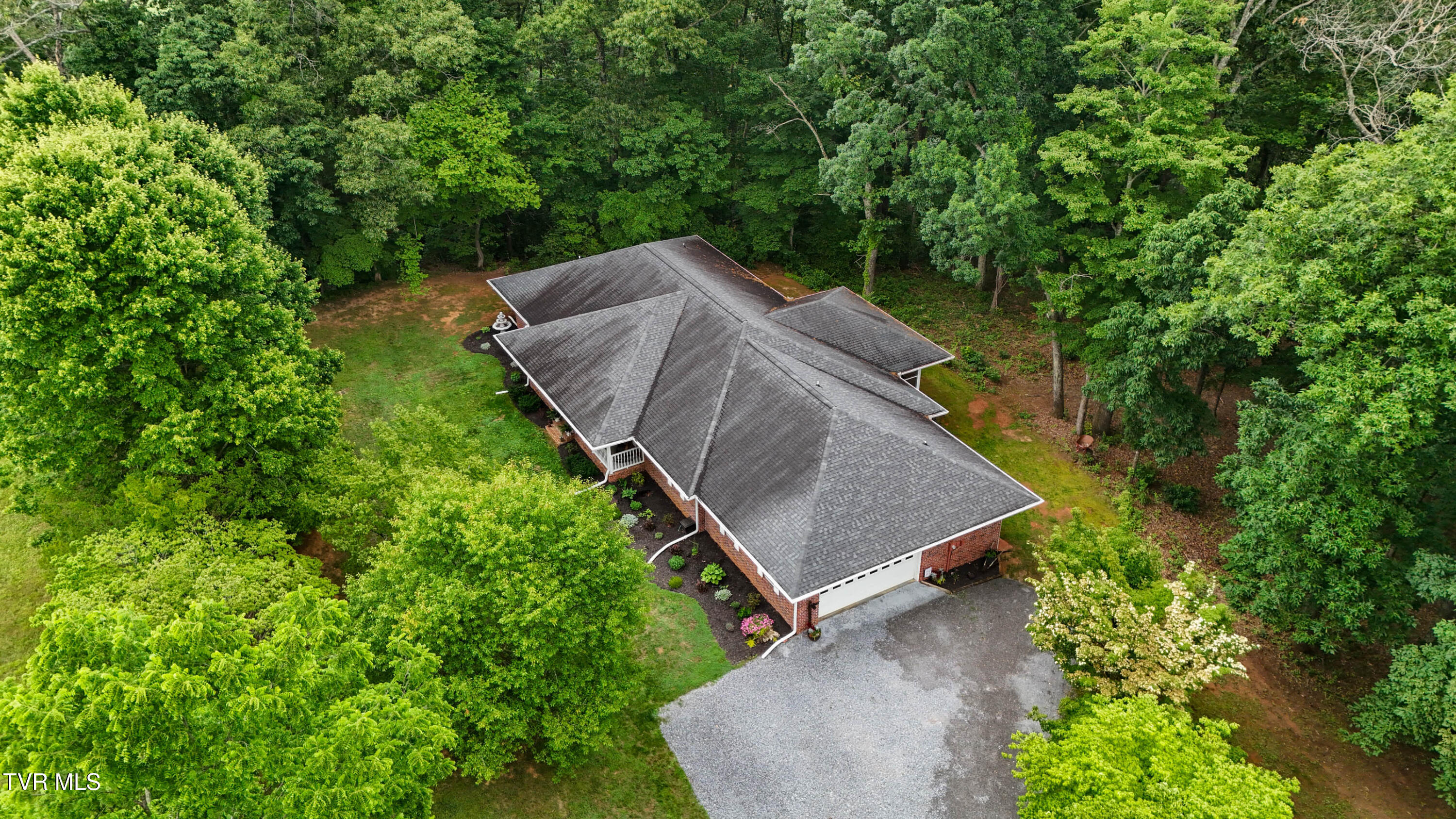 145 Zeb Grindstaff Road Elizabethton, TN 37643 - Photo 64 of 68 145 Zeb Grindstaff Rd Drone JV-2