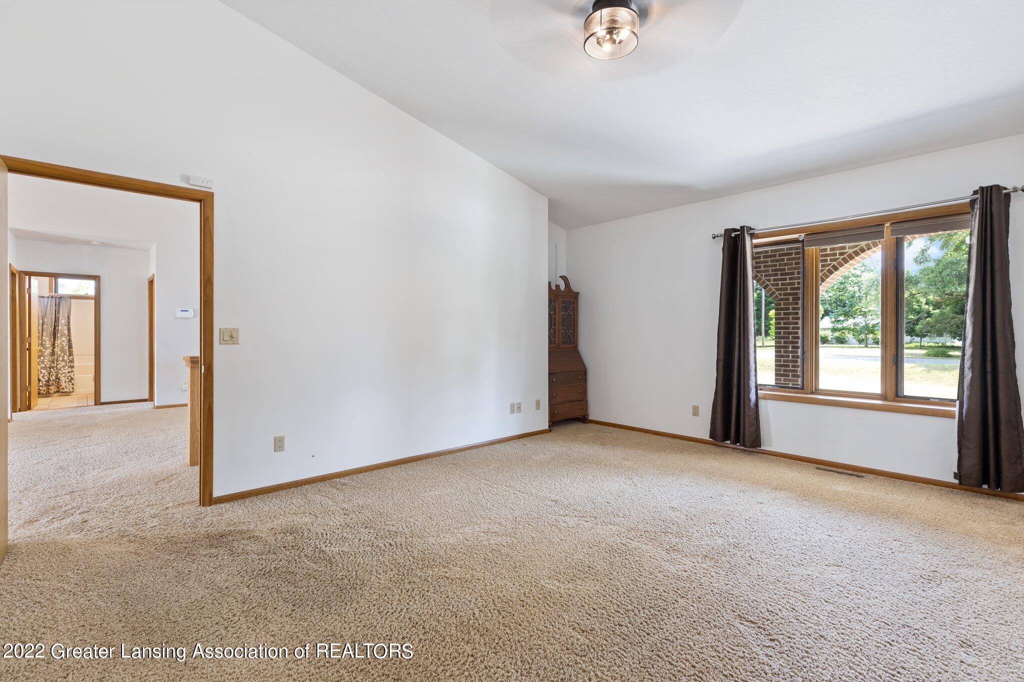 4984 West River Road Mount Pleasant, MI 48858 - Photo 16 of 44 27-web-or-mls-1P6A2118