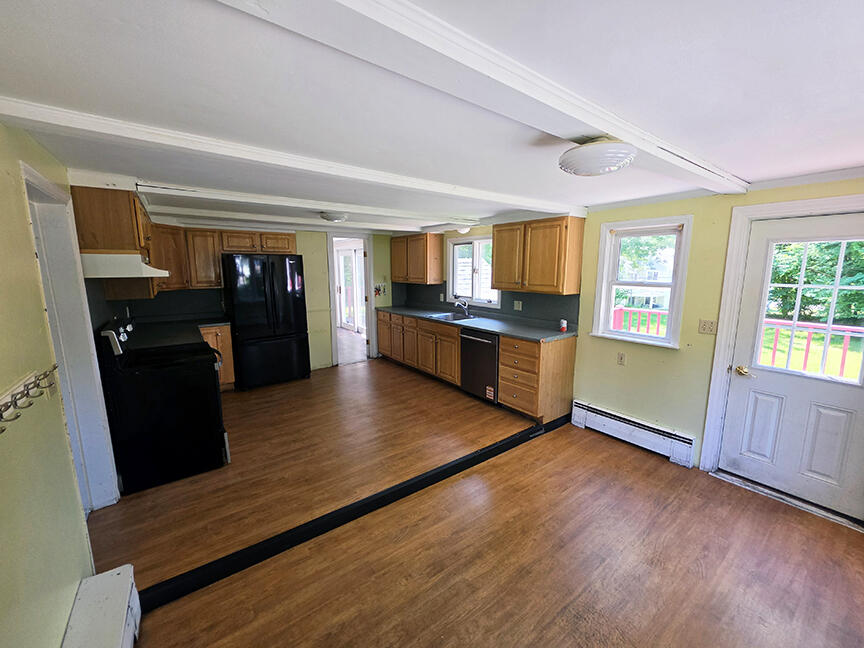 99 Haskell Street Westbrook, ME 04092 - Photo 9 of 32 Kitchen and dining