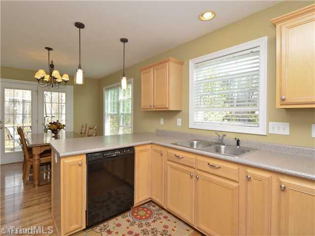 7996 Bartonshire Drive Oak Ridge, NC 27310 - Photo 4 of 16 Kitchen.