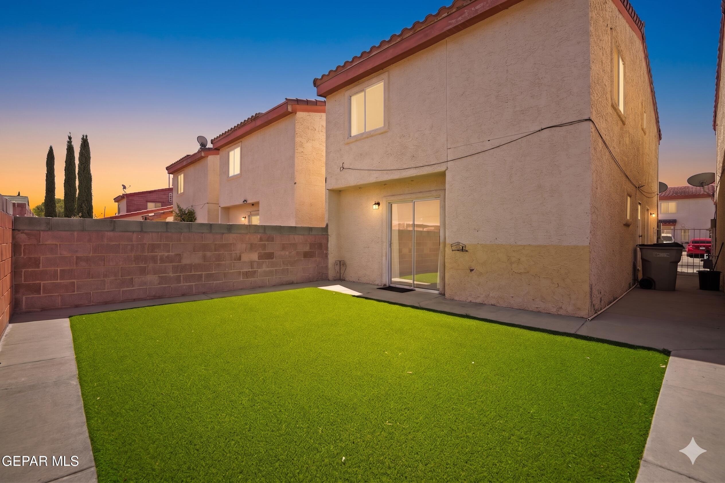 11023 Splendor Court El Paso, TX 79936 - Photo 30 of 43 Private Backyard Retreat