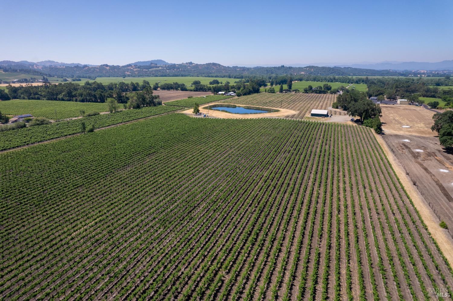 5744 Highway 128 Geyserville, CA 95441 - Photo 6 of 13 a view of a city