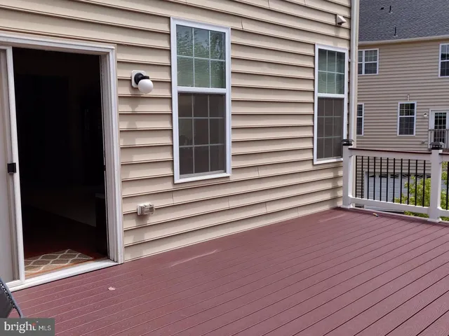 $3,300 | 42891 Edgegrove Heights Terrace, Ashburn, VA 20148