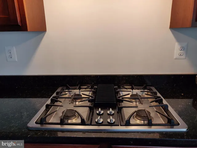 $3,300 | 42891 Edgegrove Heights Terrace, Ashburn, VA 20148