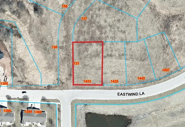 $90,000 | 1423 Eastwind Lane, Unit 14, Fond du Lac, WI 54937