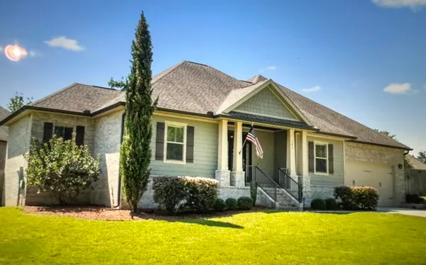 $400,000 | 101 Alicia Drive, Crestview, FL 32536